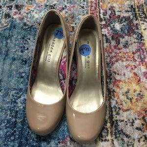 Madden Girl Taupe Wedge Pumps
